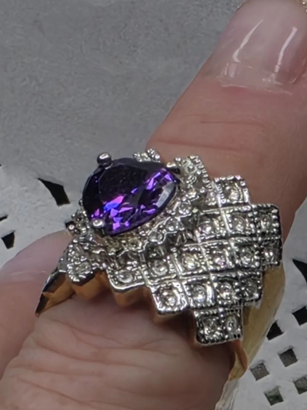 Vintage Purple Amethyst Heart Crystal Cocktail Statement Ring Sz 6 Gold&Silvery